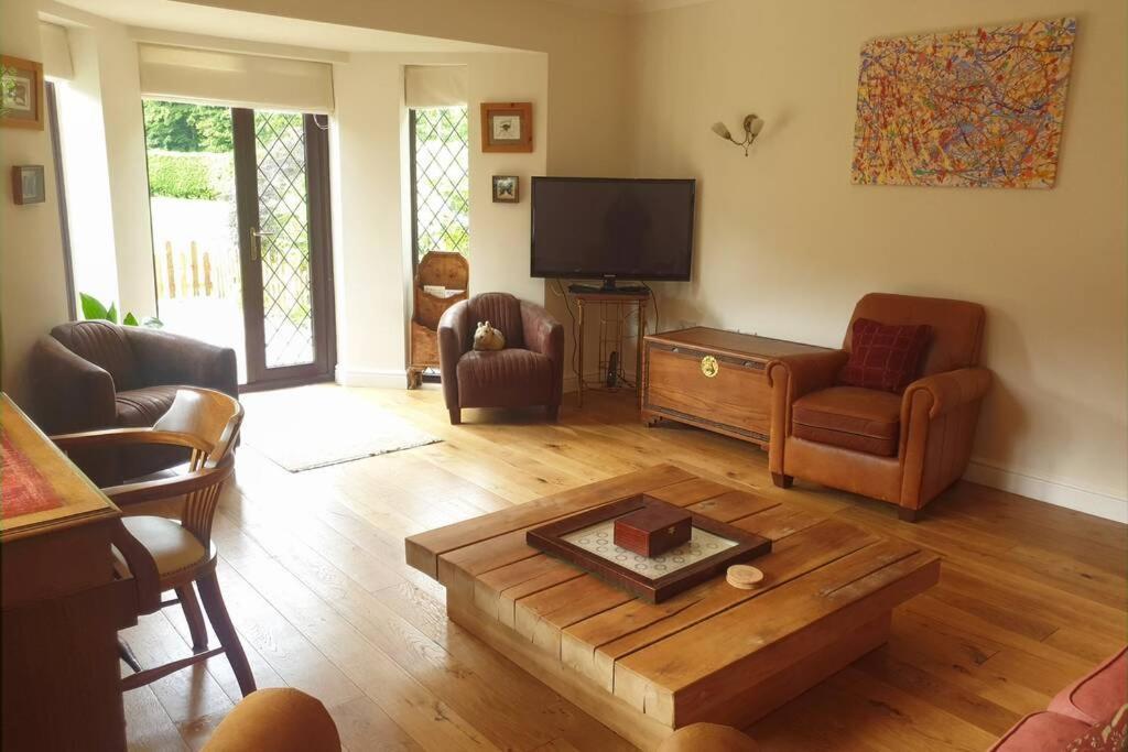 Ashwood Holiday Cottage. Άσφορντ Εξωτερικό φωτογραφία
